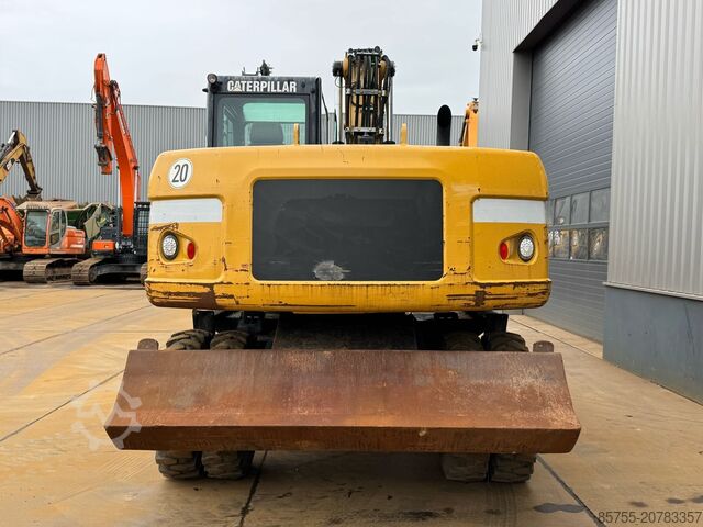 Wheel excavator Caterpillar M315D