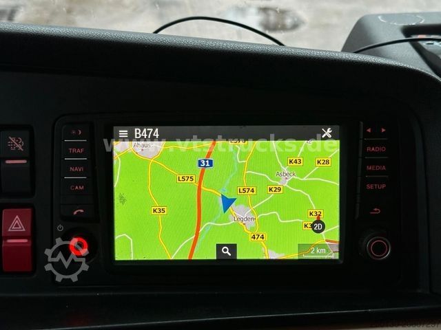 Szarvasmarha-szállító teherautó MAN TGX 26.500 3./4. Stock Menke-Janzen Komplettzug