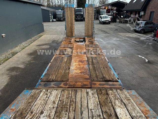 Alacsony rakfelületű félpótkocsi FAYMONVILLE STN-4AUM 4.Achs Tieflader, Ausziehbar,Lenkachse