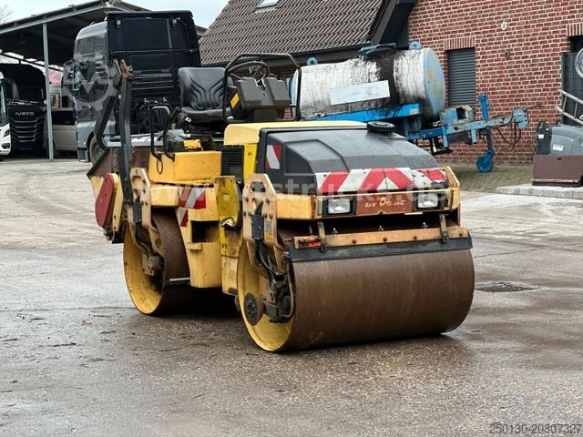 Egyhengerdob henger DYNAPAC CC 142 Tandemwalze