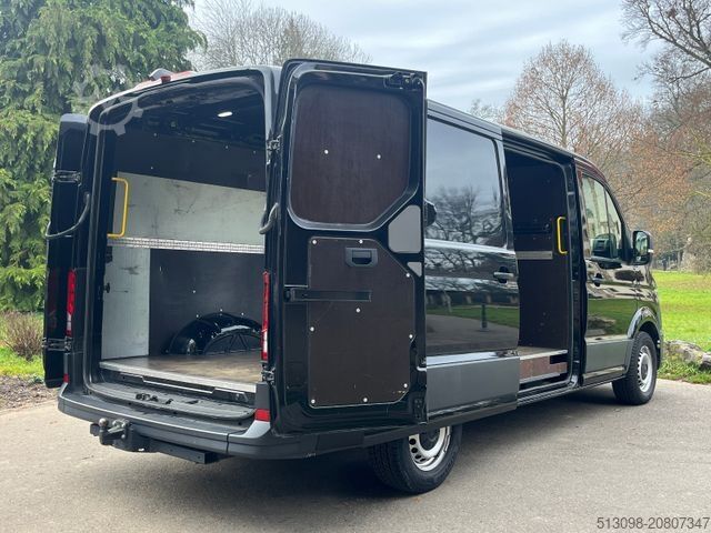 Dobozos furgon VOLKSWAGEN CRAFTER 2,0 TDI 4 MOTION SHZ KLIMA AHK NAVI