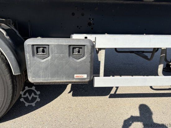Tiptrailer MEGA LIGHT ALU-KIPPMULDE 55M³, KOMBIKLAPPE, SAF-ACHSEN, 1-A LIFTACHSE, ROLLPLANE