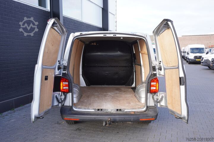 Dobozos furgon Volkswagen Transporter 2.0 TDI 150PK - EURO 6 - Airco - Na...