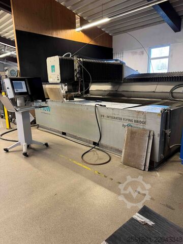 Waterjet snijmachine Flow 