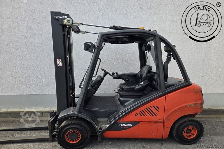 Empilhadeira diesel Linde H25D