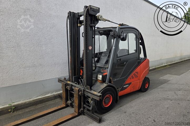 Empilhadeira diesel Linde H30D
