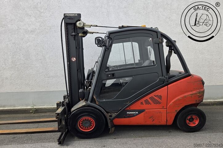 Empilhadeira diesel Linde H30D