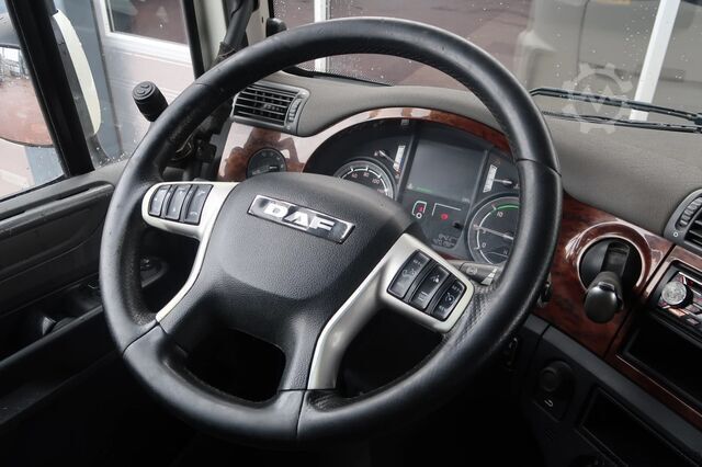 Sistema de brazo de gancho DAF CF 440 8X2*6/ FULL AIR/ HMF CRANE 2620/ JOAB HO...