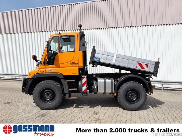 Caminhão para fins especiais Unimog U 300 4x4, Kipper, VarioPilot, Kommunalhydraulik,