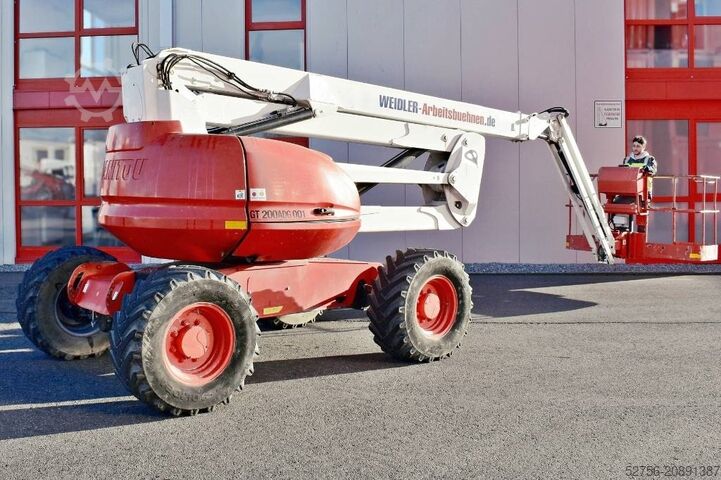 Scharnierende telescopische hoogwerker Manitou 200ATJ