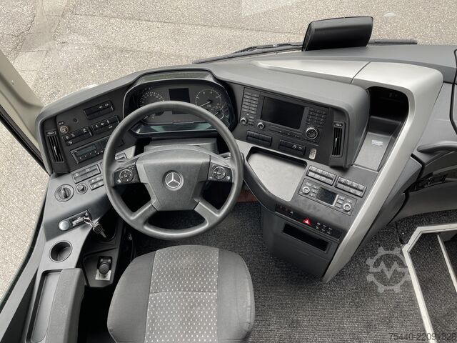 Reisebus Mercedes-Benz Tourismo 16/2 RHD - nice bus - 57 seater