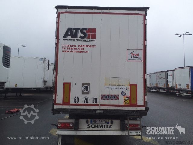 Auflieger mit Pritsche & Plane Schmitz Cargobull Semitrailer Curtainsider Coil