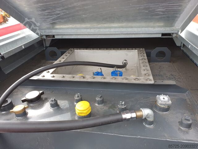 Tanklaster IBC Trailer brandstofwagen