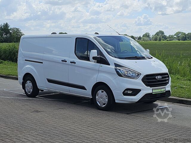 Camioneta familiar de techo alto FORD TRANSIT CUSTOM 2.0 L2H1 Navi Airco