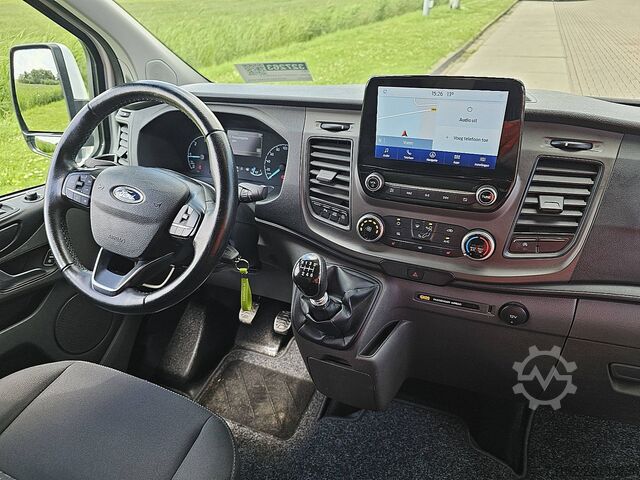 Camioneta familiar de techo alto FORD TRANSIT CUSTOM 2.0 L2H1 Navi Airco