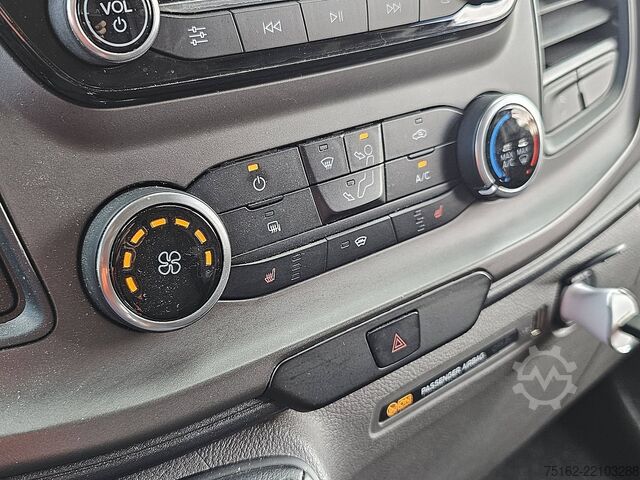 Camioneta familiar de techo alto FORD TRANSIT CUSTOM 2.0 L2H1 Navi Airco