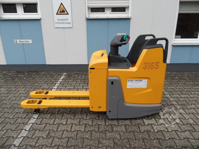 Transpallet manuale Jungheinrich ERE 120 - feste Plattform - TOP-Batterie