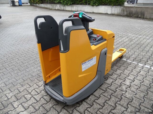 Transpallet manuale Jungheinrich ERE 120 - feste Plattform - TOP-Batterie