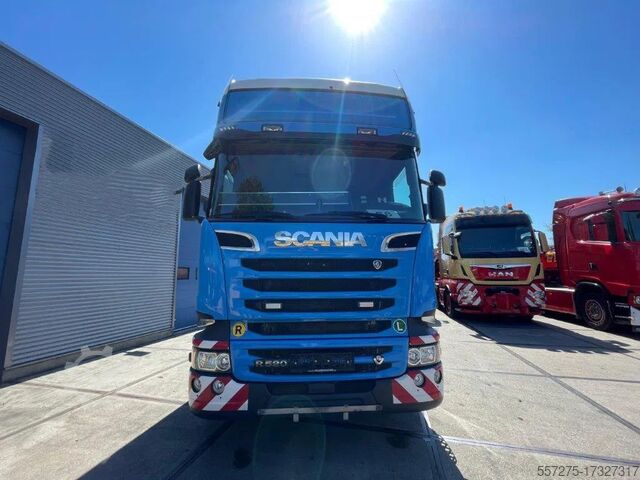 Poids lourds Scania R520 LA 6x2-4