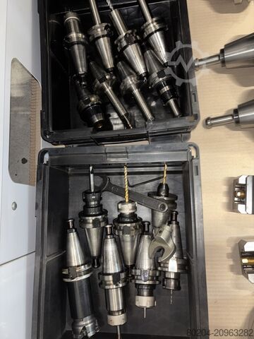Centru vertical de prelucrare matsuura MAM72-35V