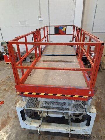 Schaarlift Genie GS-5390 RT
