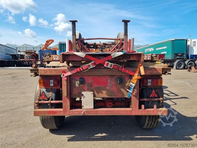 Containervervoer Koelner Elmshorn 20 ft | Steel suspension