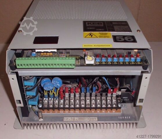 Przemiennik częstotliwości 4 kW KEB 12.56.300/038508