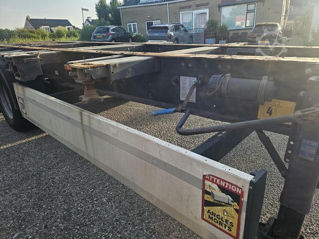 Containervervoer KRONE SD / REAR SLIDER / DUTCH CHASSIS / BPW DRUM.