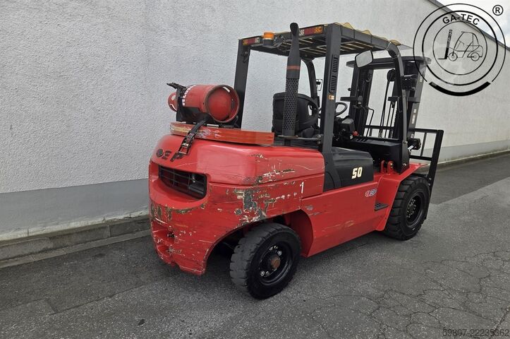Περονοφόρα ανυψωτικά LPG Hangcha CPQYD50
