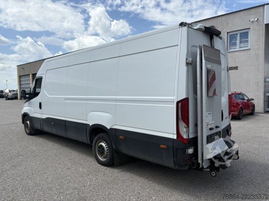 Duba panelată IVECO DAILY 35-160, IS35SC2AA KASTENWAGEN, L4H2 HEBEBüHNE, EURO 6
