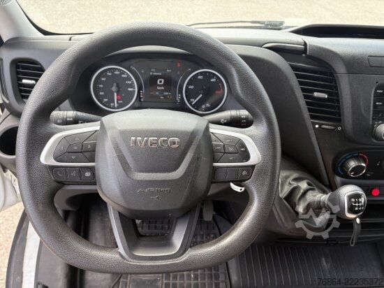 Duba panelată IVECO DAILY 35-160, IS35SC2AA KASTENWAGEN, L4H2 HEBEBüHNE, EURO 6