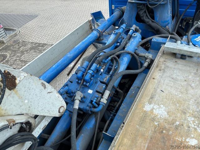 Betonszivattyús teherautó MERCEDES-BENZ Actros 2632 6x4 Betonpumpe Schwing 24m