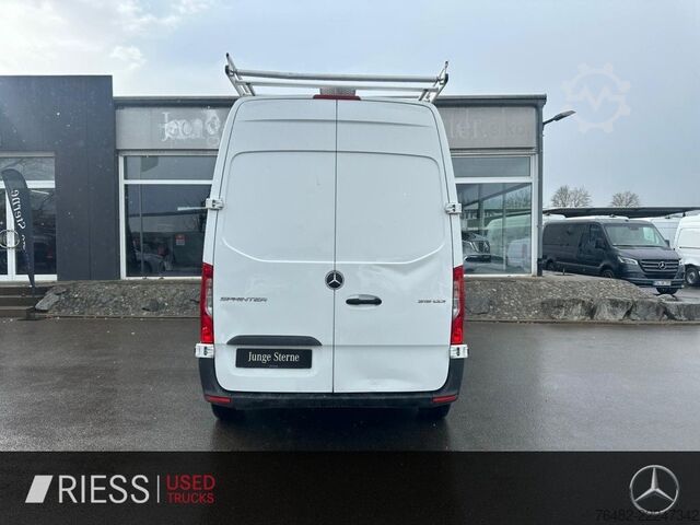Hög tak skåpbil MERCEDES-BENZ Sprinter 315 CDI Kasten/L2H2/FWD/3924/KLIMA/DACH