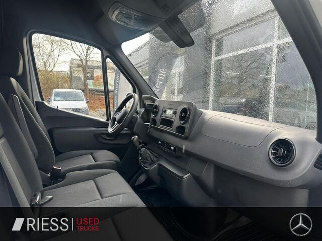 Hög tak skåpbil MERCEDES-BENZ Sprinter 315 CDI Kasten/L2H2/FWD/3924/KLIMA/DACH
