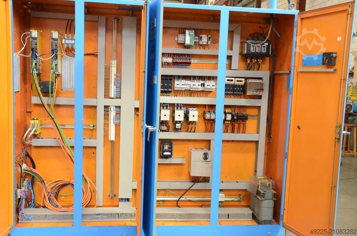 Centerloze slijpmachine ESTARTA 326 MDA