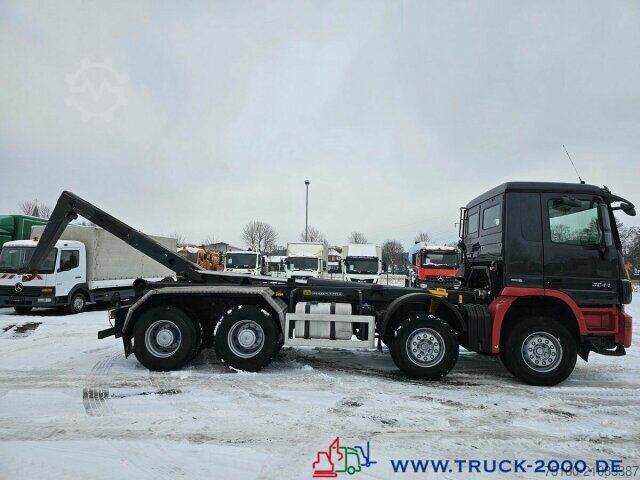 Haakarm vrachtwagen Mercedes-Benz Actros 3244 8x4 Meiller 30t.7m Container Blatt