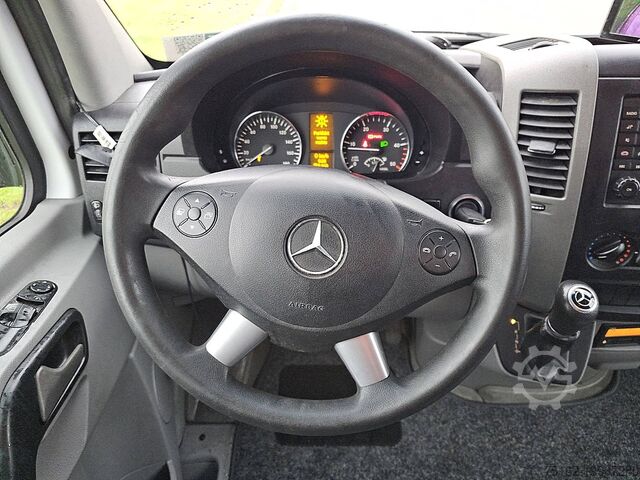 Bakwagen MERCEDES-BENZ SPRINTER 516 automaat EURO6
