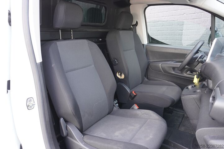 Stationwagen met hoog dak Peugeot Partner 1.5 BlueHDI 130PK Automaat EURO 6 - Air...