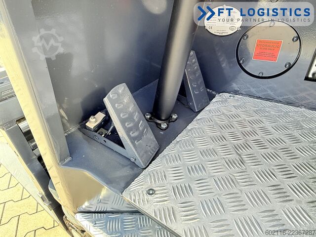 Vierwegvorkheftruck Combilift CB2500 GAS TRIPLEX 6000 FREE-LIFT
