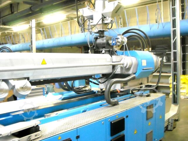 PET preform spuitgietmachine ENGEL 4550 / 320 MacPET