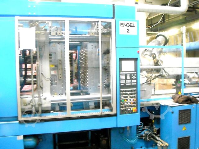 PET preform spuitgietmachine ENGEL 4550 / 320 MacPET