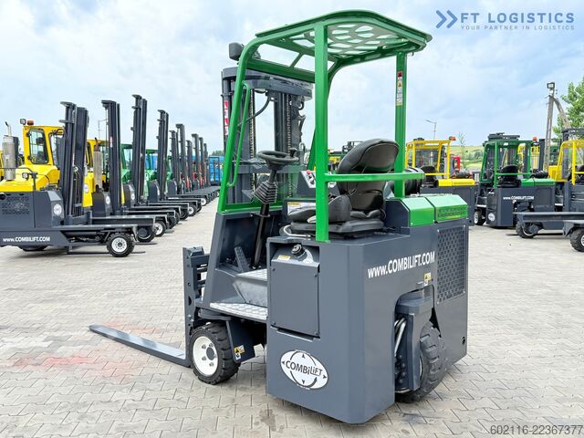 Vierwegvorkheftruck Combilift CB3000 / TRIPLEX 4900MM / FREE LIFT
