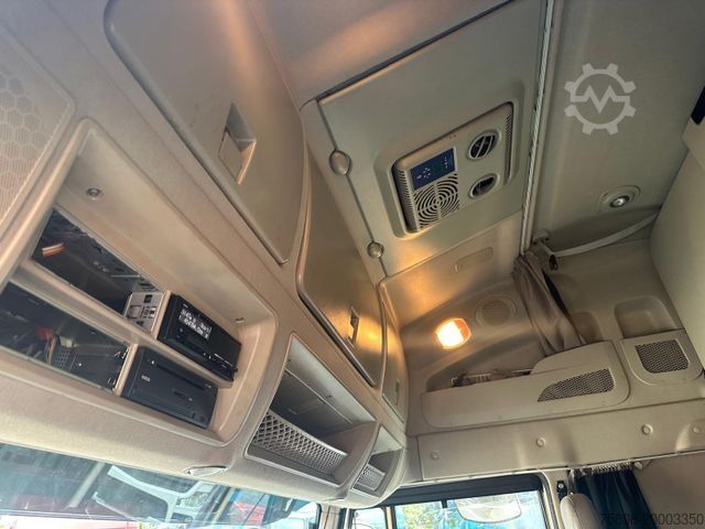 Gevaarlijke stoffen vrachtwagen IVECO Stralis 480 ADR EXII EXIII FL AT PTO Retarder