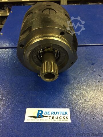 Lenkung ZF Stuuroliepomp 8605955133