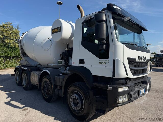 Autobetoniere Iveco TRAKKER 500