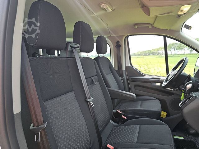 Kombi s vysokou střechou FORD TRANSIT CUSTOM 2.0 L2H1 Dubbele Cabine!