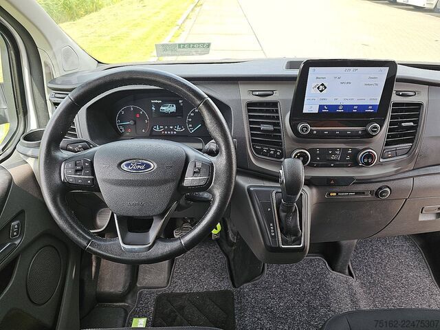 Kombi s vysokou střechou FORD TRANSIT CUSTOM 2.0 L2H1 Dubbele Cabine!