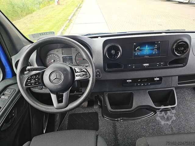 Kombi s vysokou střechou MERCEDES-BENZ SPRINTER 315 CDI AUT. L3H2