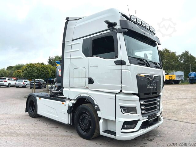 Standard trækkerunit MAN TGX 18.560 BL/Retarder/ACC/2x Tank/D30 Motor!