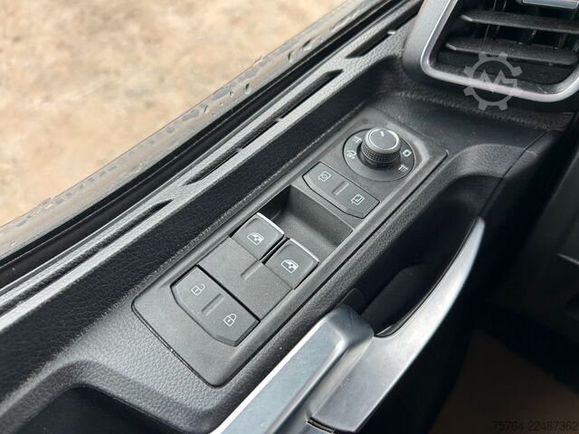 Standard trækkerunit MAN TGX 18.560 BL/Retarder/ACC/2x Tank/D30 Motor!